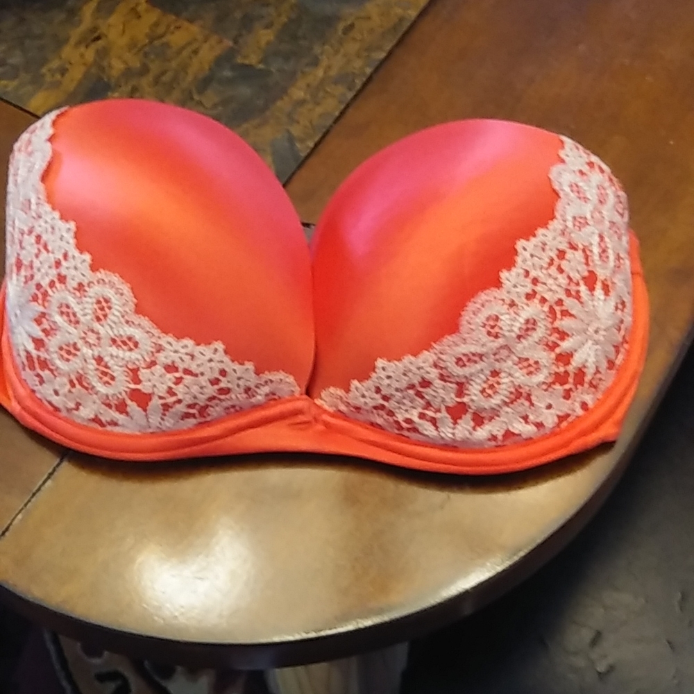 Victoria Secret bra